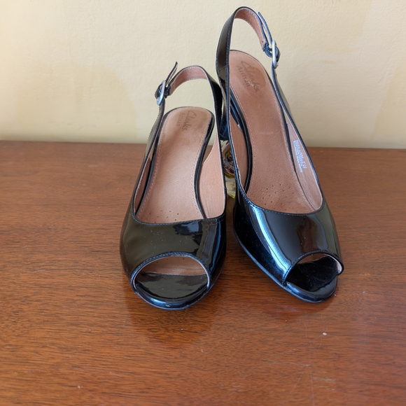 Clarks Shoes - Clarks Artisan Black Patent Leather Peep-Toe Slingback Heels Sz 8M